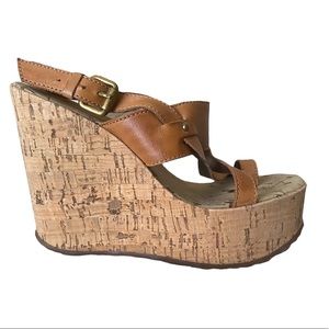 Plataform Strap Sandals